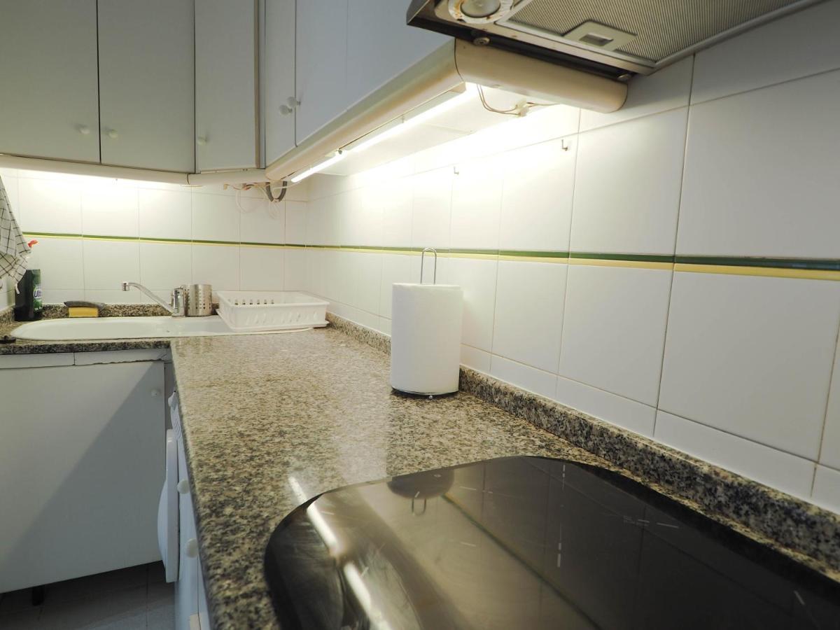 Sunflower Apartment By Hello Homes Σίτζες Εξωτερικό φωτογραφία