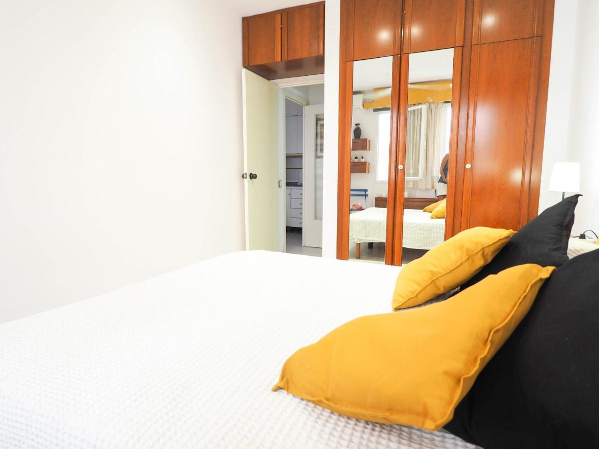 Sunflower Apartment By Hello Homes Σίτζες Εξωτερικό φωτογραφία